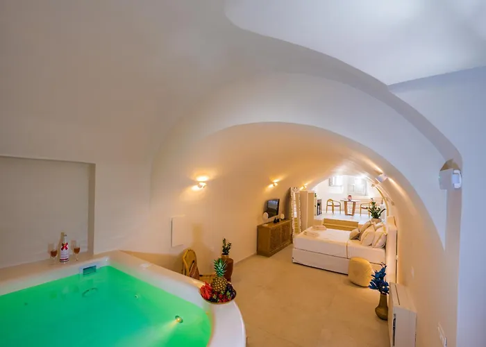 La Madeleine Oia