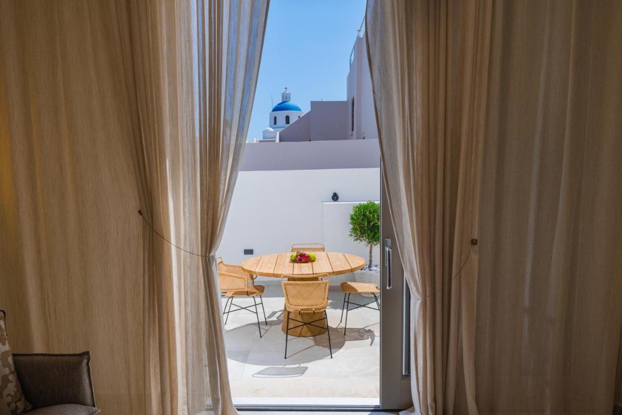 La Madeleine Couette-café Oia (Santorini)