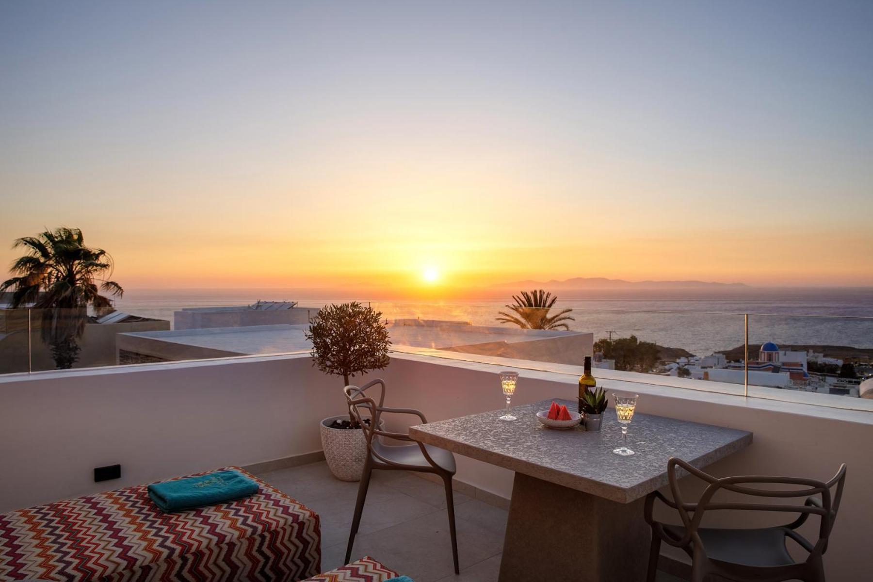 La Madeleine Couette-café Oia (Santorini)