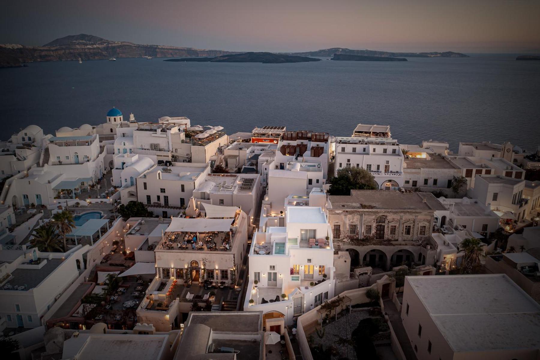 Couette-café La Madeleine Oia (Santorini)